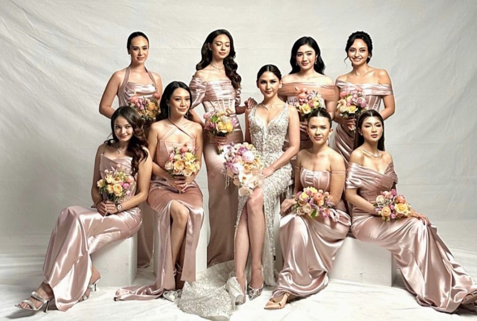 Potret Bridesmaid di Resepsi Jessica Mila. (Instagram/@merdioctav) 