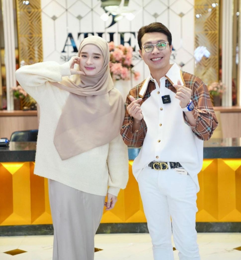 Inara Rusli bersama Dokter Richard Lee