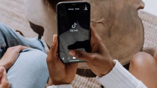 5 Tips Bikin Konten POV TikTok Viral yang Bikin FYP