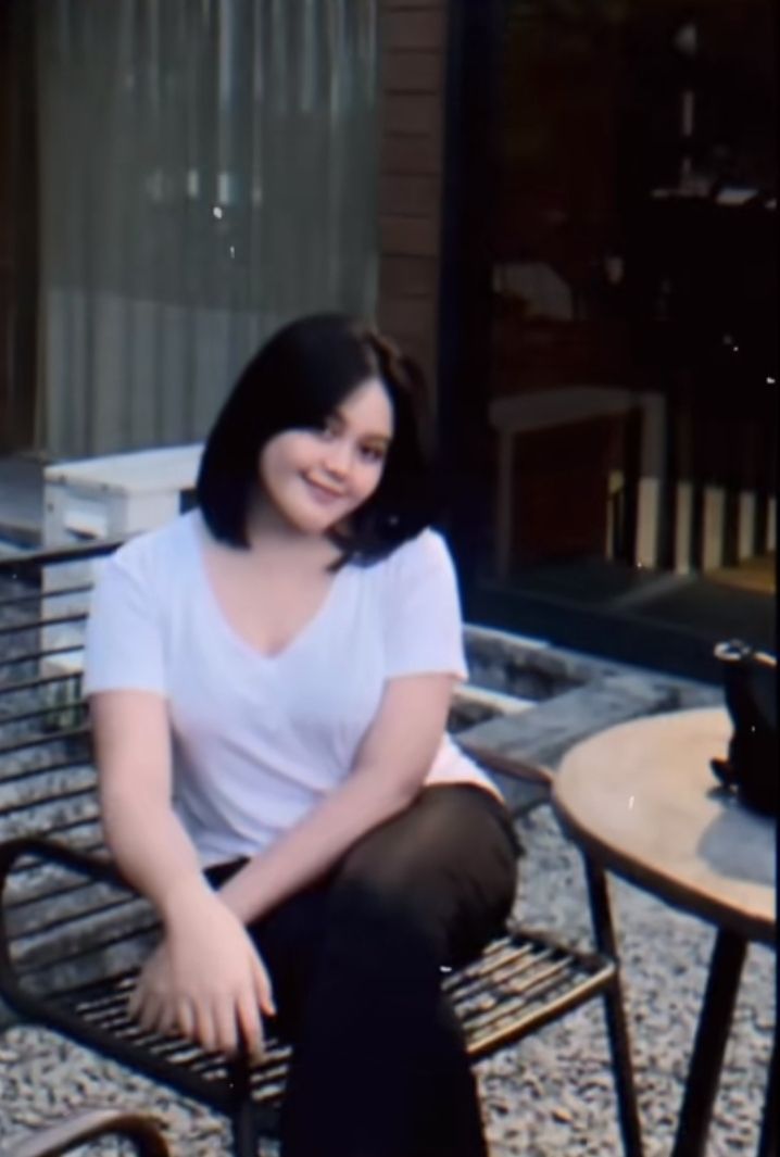 Putri Mandra, Tia Septiana yang Punya Paras Cantik (TikTok)