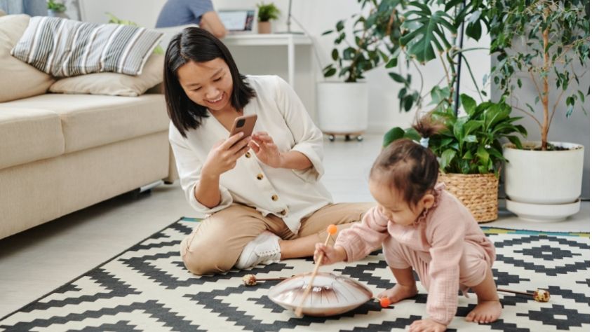 Ilustrasi ibu dan anak (Pexels/ShotPot)