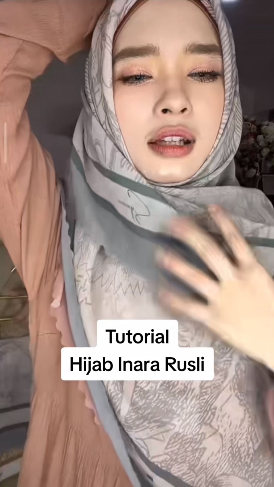 Tutorial Hijab Ala Inara Rusli (TikTok)