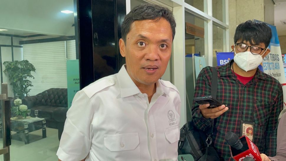 Anggota DPR RI fraksi Gerindra yanng juga salah satu tim kuasa DPR di Mahkamah Konstitusi (MK), Habiburokhman di Kompleks Parlemen, Senayan, Jakarta, Rabu (14/6/2023). (Suara.com/Bagaskara)