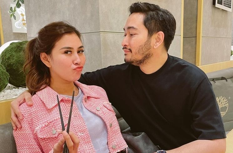 Perjalanan Cinta Syahnaz Sadiqah dan Jeje Govinda (Instagram/@syahnazs)