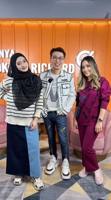 Potret Kebersamaan Inara Rusli dan Lady Nayoan.(Instagram/dr.richard_lee)