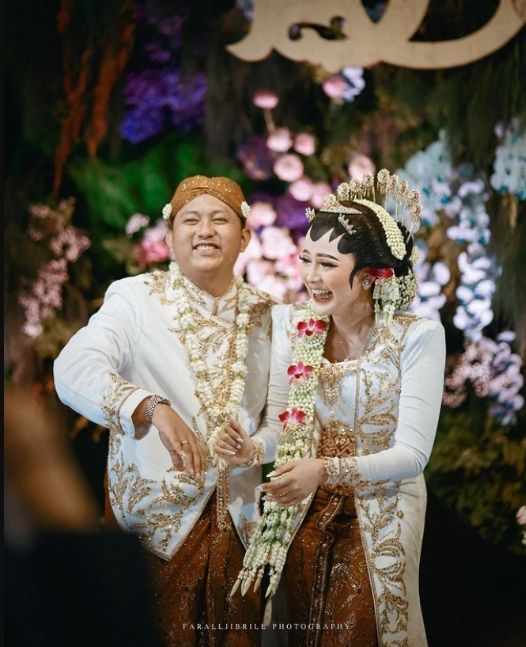 Potret Akad Nikah Denny Caknan dan Bella Bonita (Instagram/@faralljibrill_official)