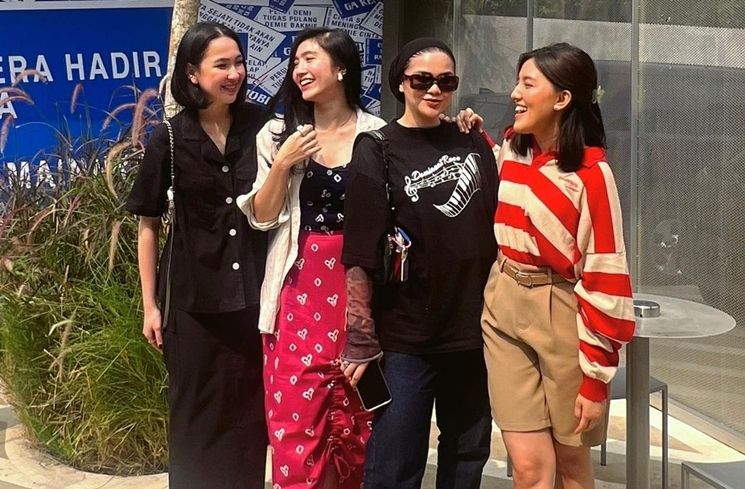 Potret Reunian Personel Blink. (Instagram/@febbyrastanty)