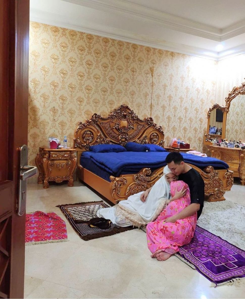 Potret Sudut Rumah Zaskia Gotik dan Sirajuddin. (Instagram/@zaskia_gotix)