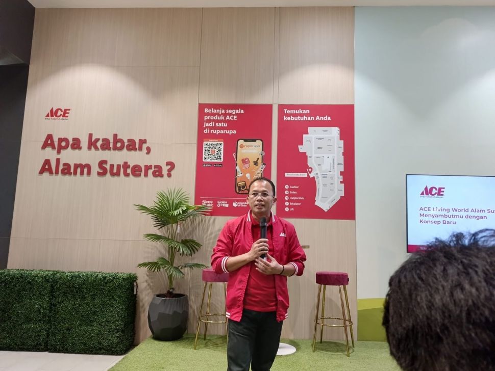 Vice President Sales & Operations ACE Rinekso Widyanto dalam media gathering yang diselenggarakan di Living World Alam Sutera pada Kamis, (20/7/2023). (Dok: Restu Fadilah/Suara.com)