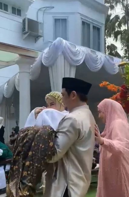 Potret Cindy Fatika Sari dan Tengku Firmansyah Siap Mantu. (Instagram/tengku_firmansyah)