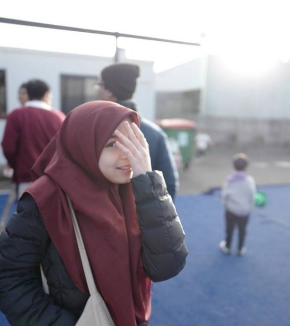 Potret Sienna Anak Marshanda Berhijab. (Instagram/benkasyafani)