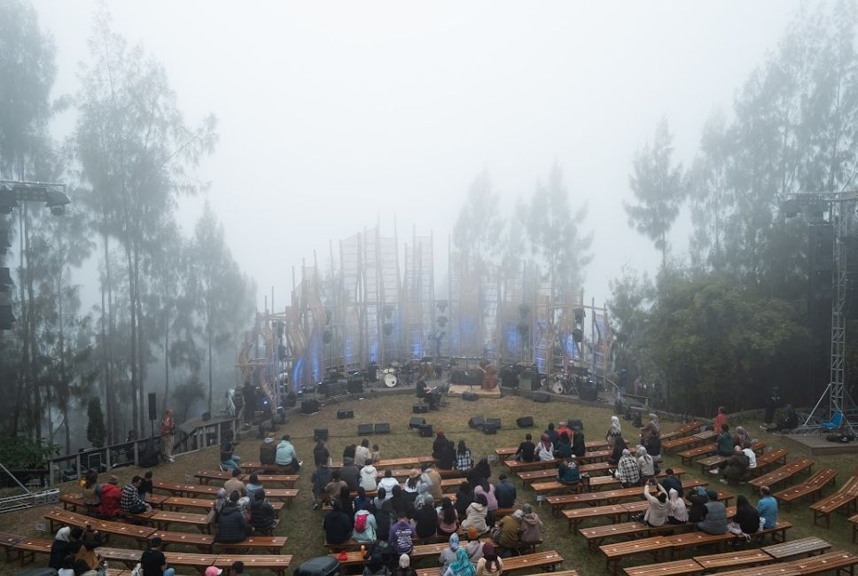 Musisi jazz asal Perancis, Jeremie Ternoy Trio tampil di Jazz Gunung Bromo 2023. (Dok: Jazz Gunung Indonesia)