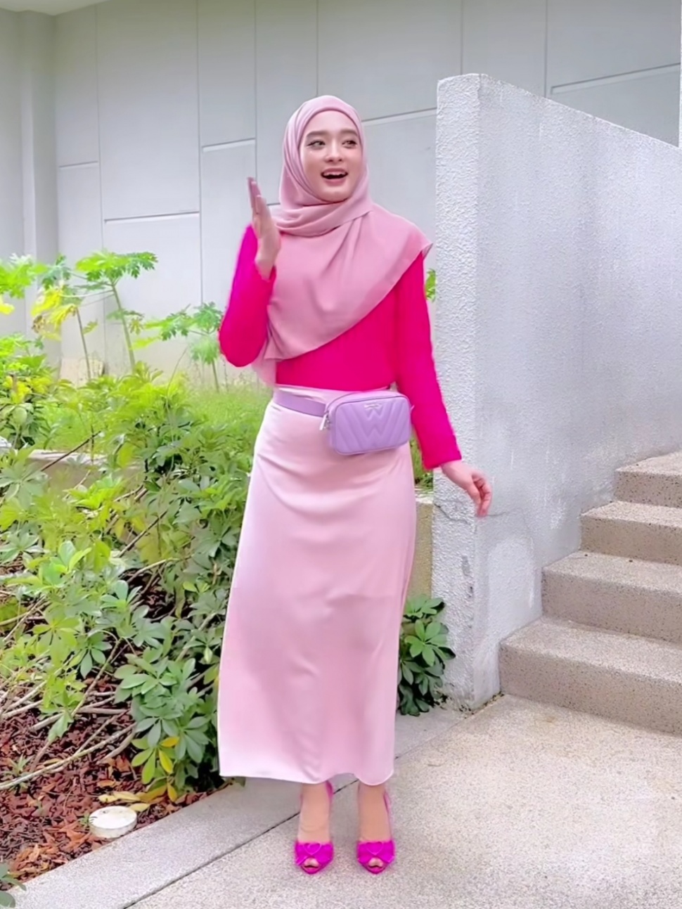 Inara Rusli Dandan Ala Barbie (Instagram)