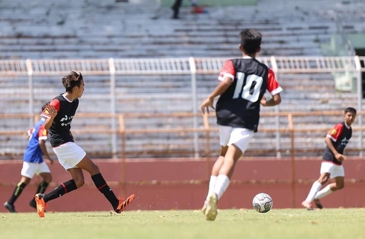 Potret Anak Darius Sinathrya Seleksi Timnas U-17. (Instagram/@lionel.sinathrya)