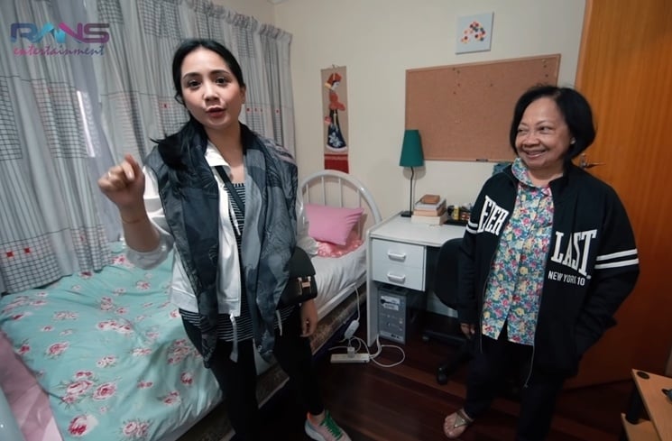 Potret Kosan Nagita Slavina Saat Kuliah di Australia. (YouTube/Rans Entertainment)