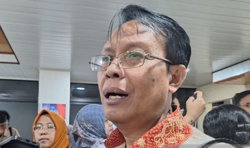 Pengamat kebijakan publik dari Universitas Trisakti Trubus Rahadiansyah di Balai Kota Jakarta, Senin (14/8/2023). [ANTARA/Luthfia Miranda Putri]
