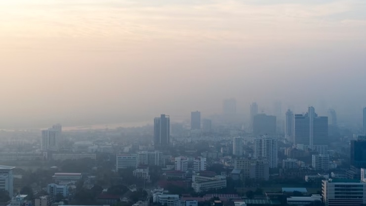 Ilustrasi polusi udara. (freepik/rawpixel.com)