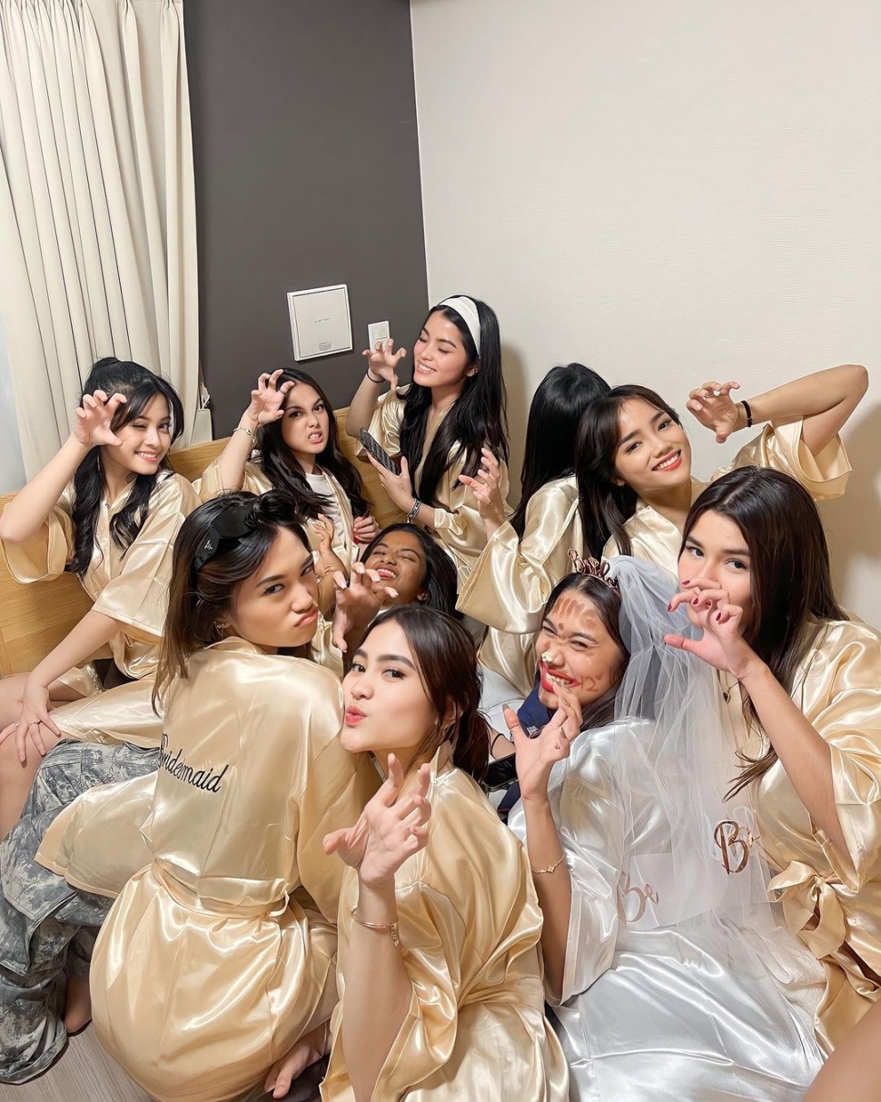 Bridal Shower Azizah Salsha Calon Pratama Arhan. (Instagram/fuji_an)