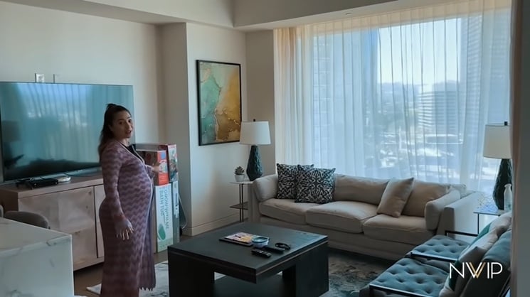 Adu Mewah Apartemen Artis di Luar Negeri. (YouTube/Nikita Willy Official)