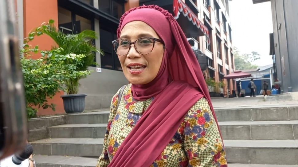 Ibu Indah Permatasari, Nursyah saat ditemui di kawasan Kapten P. Tendean, Jakarta Selatan, Senin (28/8/2023). [Suara.com/Tiara Rosana]