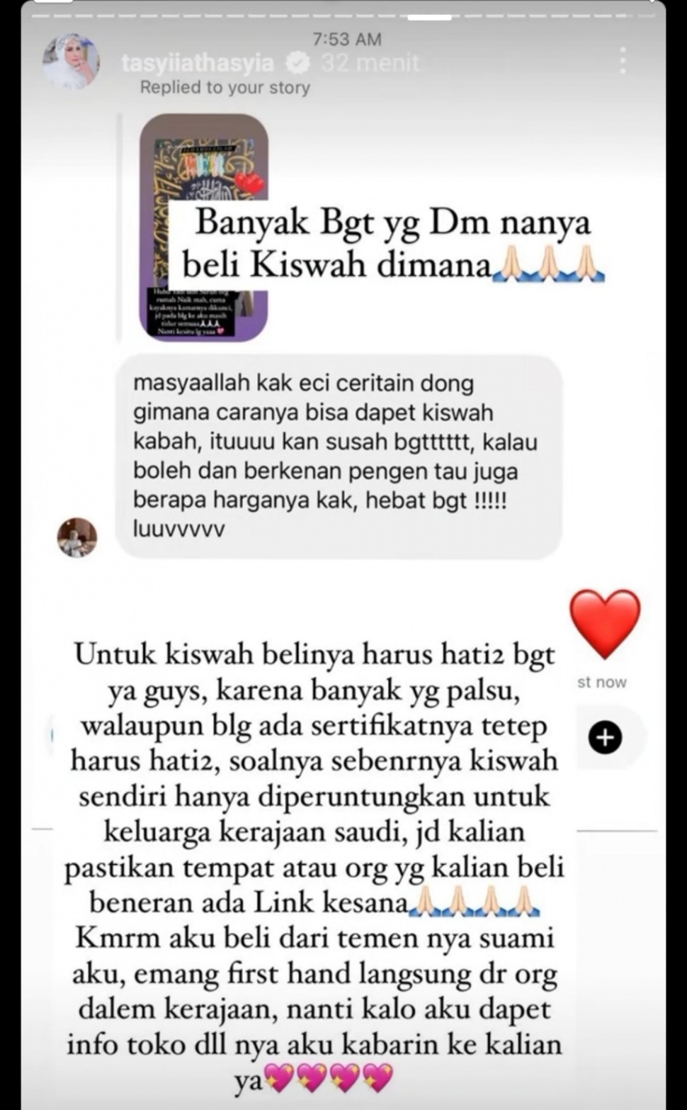 Tasyi Athasyia Berikan Hadiah Kiswah Kabah Untuk Sang Ibu (Instagram)