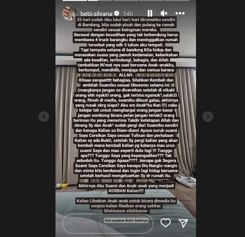 Bebi Silvana istri Opick curhat di Instagram, Rabu (30/8/2023) dan mengaku kabur dari rumah sang suami dan kini menetap bersama kelurganya di Bandung. 