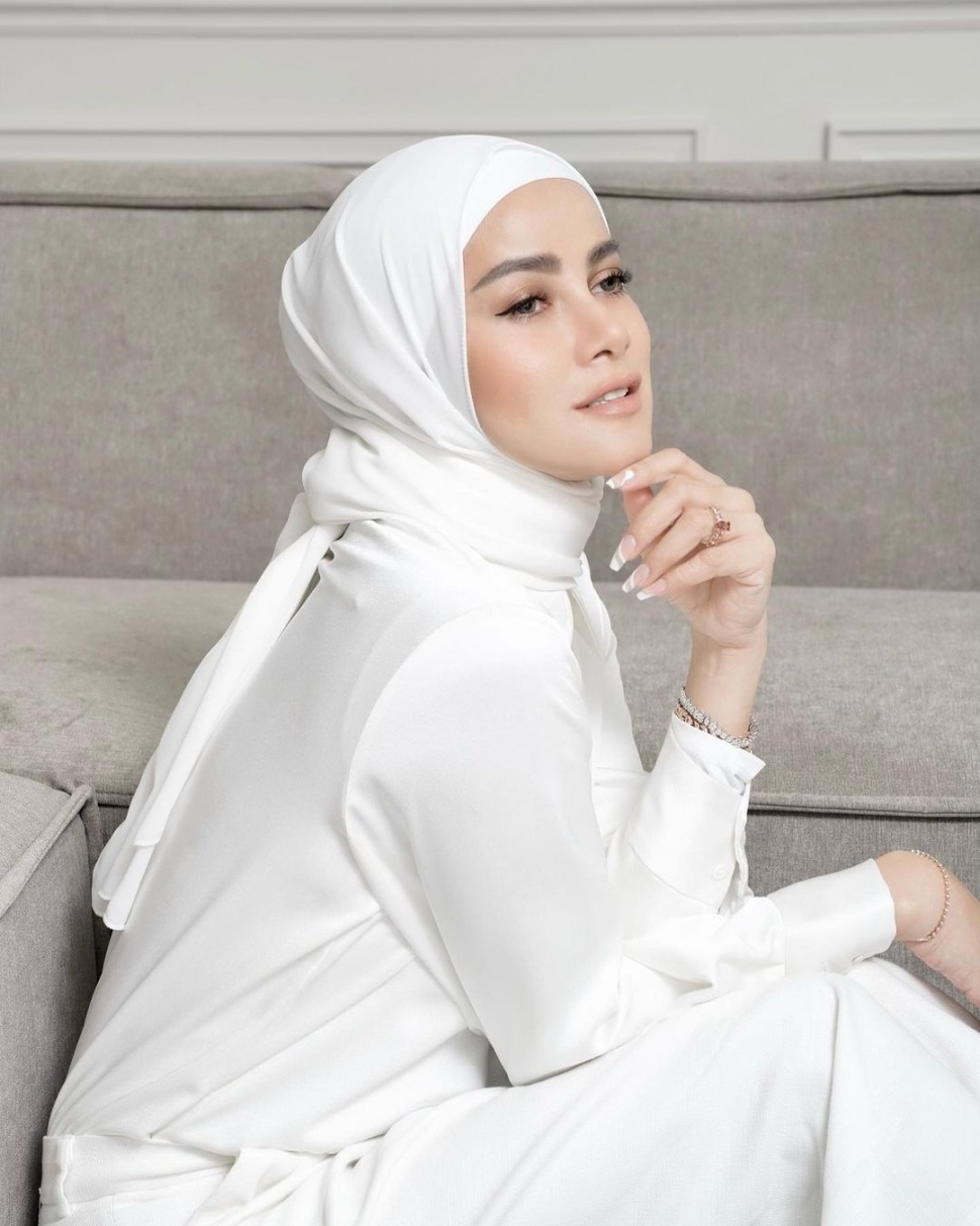 Olla Ramlan [Instagram]