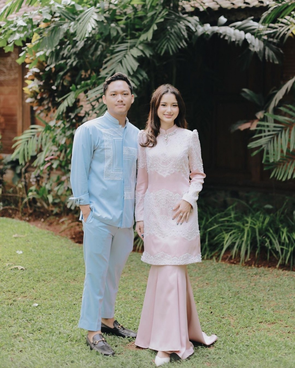 Azriel Hermansyah dan Sarah Menzel. [Instagram]