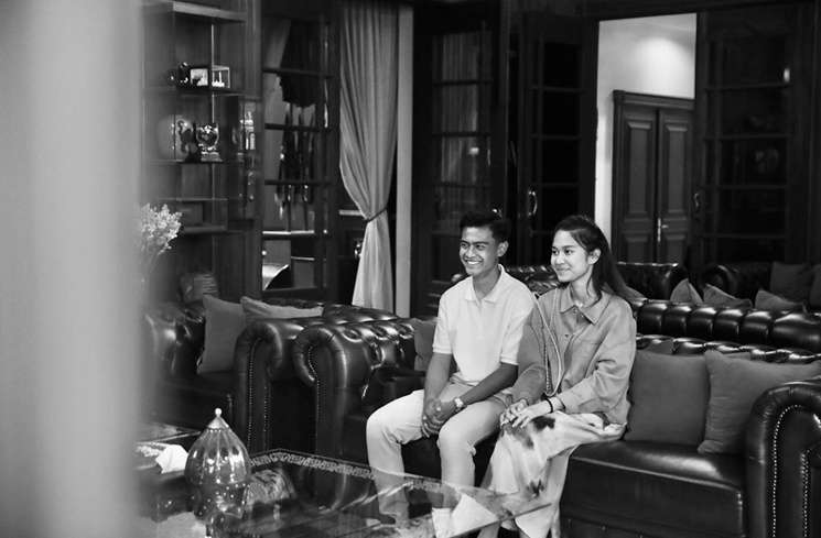 Potret Azizah Salsha dan Pratama Arhan Diundang Prabowo. (Instagram/@andre_rosiade)