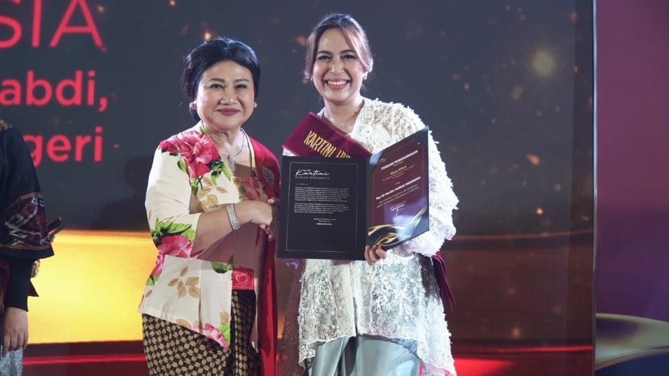 Humas Pegadaian Raih Penghargaan Top 50 Kartini Humas Indonesia. (Dok: Pegadaian)