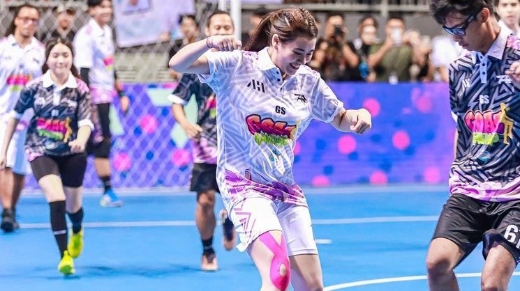 Potret Aaliyah Massaid Bermain Futsal (Instagram/@aaliyah.masaid)