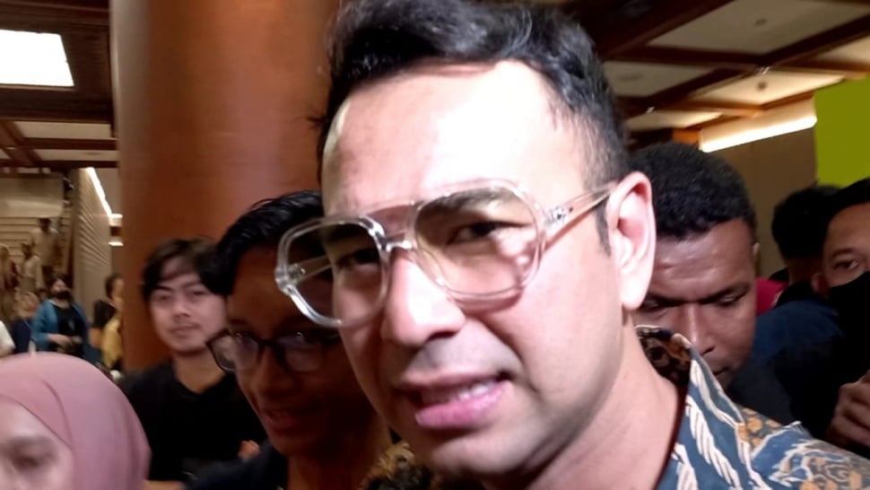 Raffi Ahmad dalam acara Ideafest 2023 di JCC, Senayan, Jakarta Pusat pada Sabtu (30/9/2023). [Suara.com/Yoga]