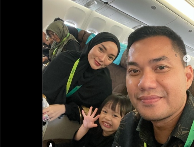 Zaskia Gotik dan suami SIrajuddin Machmud/Instagram