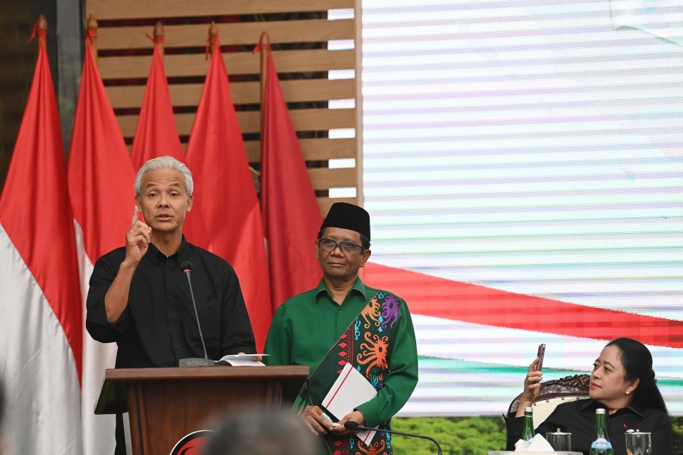 Pasangan Ganjar Pranowo dan Mahfud MD resmi dideklarasikan sebagai Capres-Cawapres di Pilpres 2024. [ANTARA FOTO/M Risyal Hidayat].