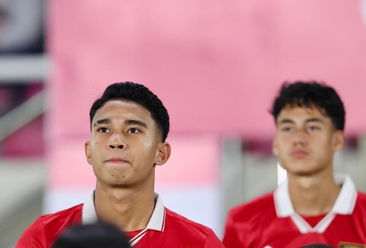 Pemain Timnas Indonesia Marselino Ferdinan dan Rafael Struick. (Instagram/@marselinoferdinan10)