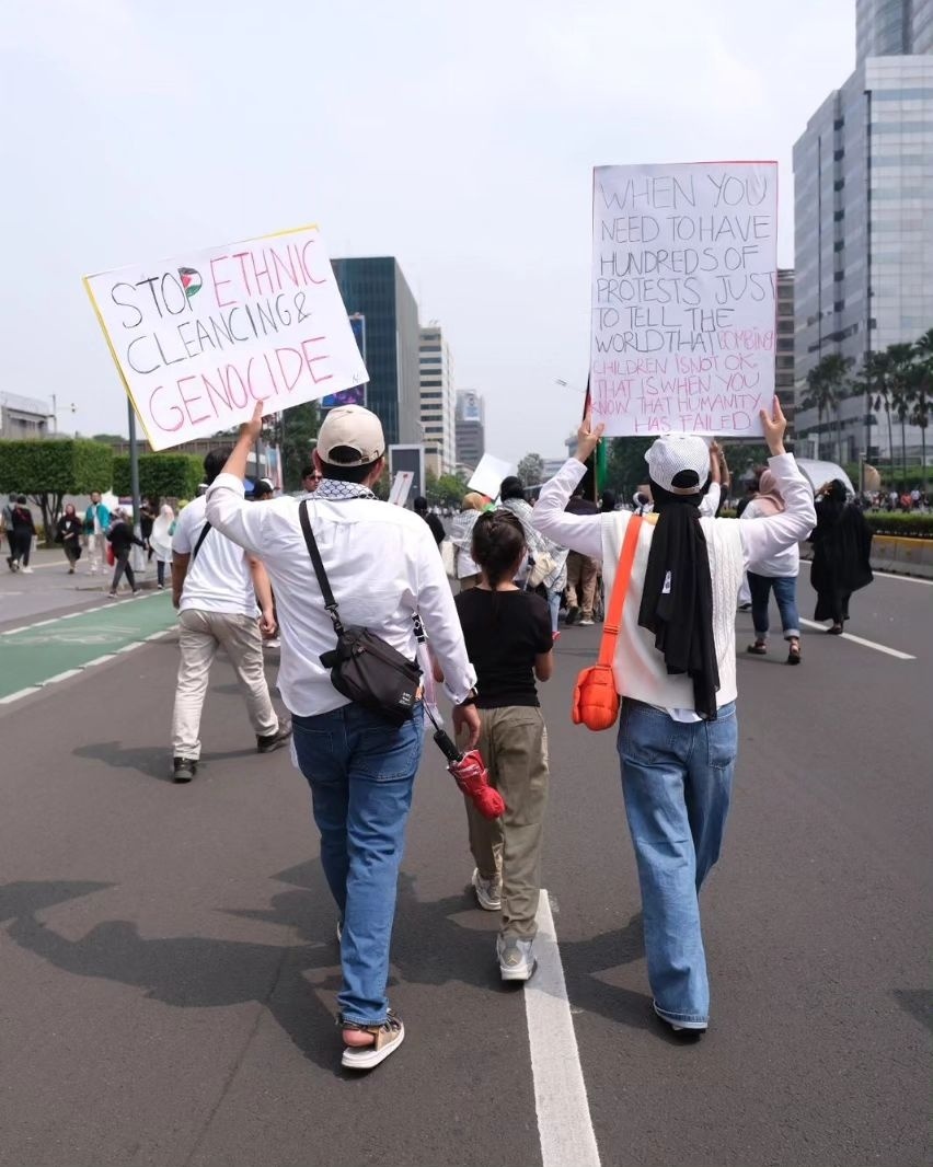 Artis Ikut Aksi Bela Palestina di Monas. (Instagram/haykalkamil)