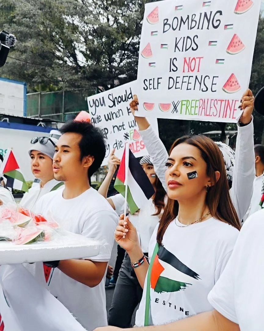 Artis Ikut Aksi Bela Palestina di Monas. (Instagram/najwashihab)