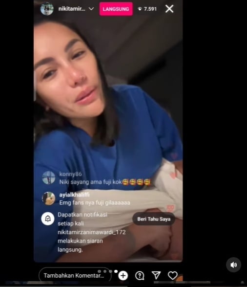 Nikita Mirzani murka diminta live dengan Fuji (Instagram)