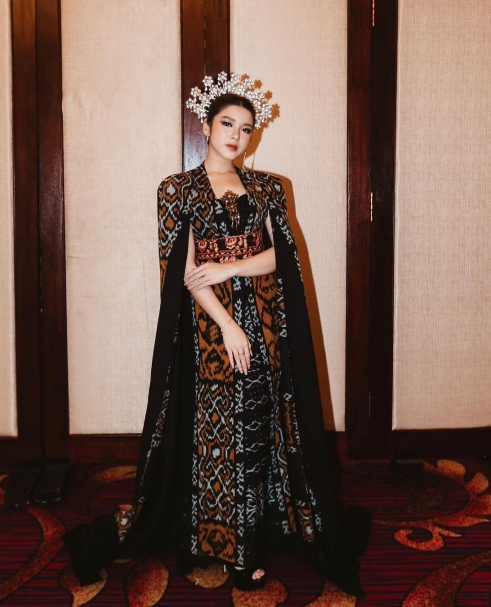 Dinilai Netizen Salah Pilih Stylist, Ini Lho 5 OOTD Kece Tiara Andini