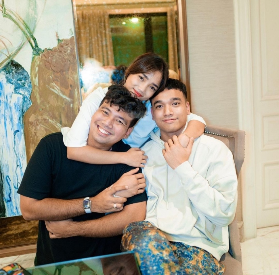 Potret Sibling Goals Asnawi Mangkualam dan Fuji (Instagram)