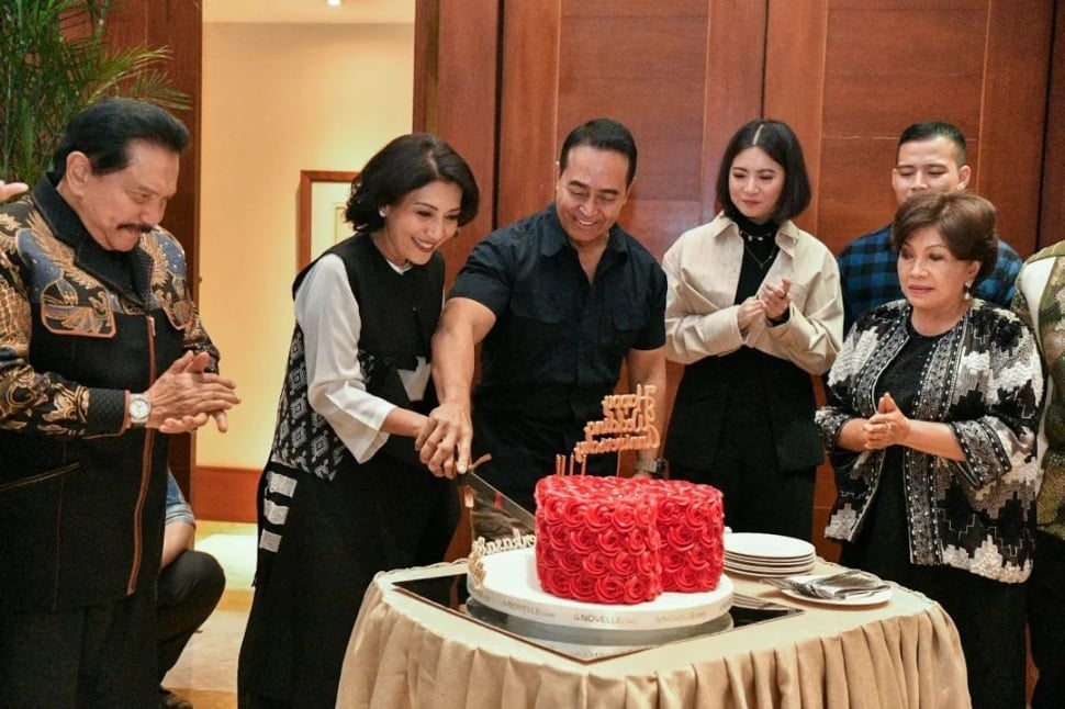 Ulang tahun pernikahan Andika Perkasa dengan Hetty, ada Hafiz Prasetia Akbar dan Angela Adinda (instagram/jenderaltniandikaperkasa)