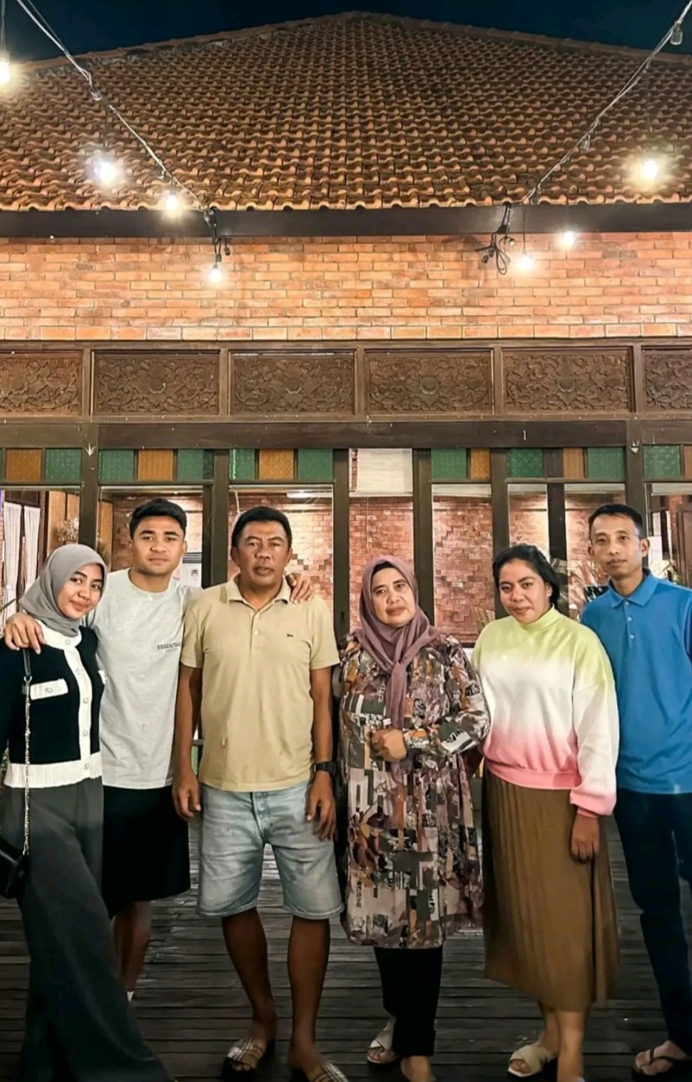 Potret Asnawi Mangkualam Liburan pada Bali Bersama Keluarga (Instagram)