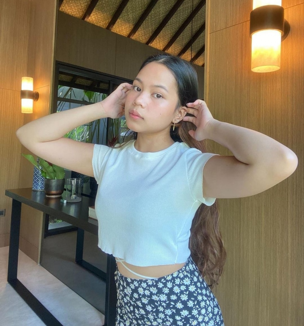 Potret Jessi Putri, Adik Jefri Nichol (Instagram/@jejijuu)