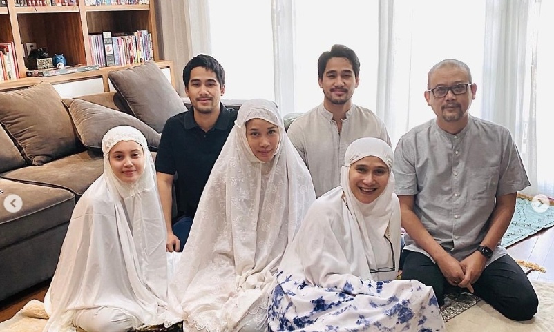 Omar Armandiego Soeharto bersama keluarga merayakan Iduladha (Instagram)