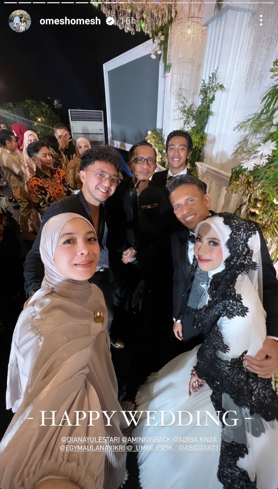 Artis datang ke pernikahan Egy Maulana Vikri dan Adiba Khanza. (Dok. Instagram)