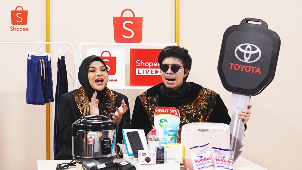 Kemeriahan Flash Sale Shopee Live 12RB Bersama Atta Halilintar & Aurel Hermansyah. (Dok: Istimewa)