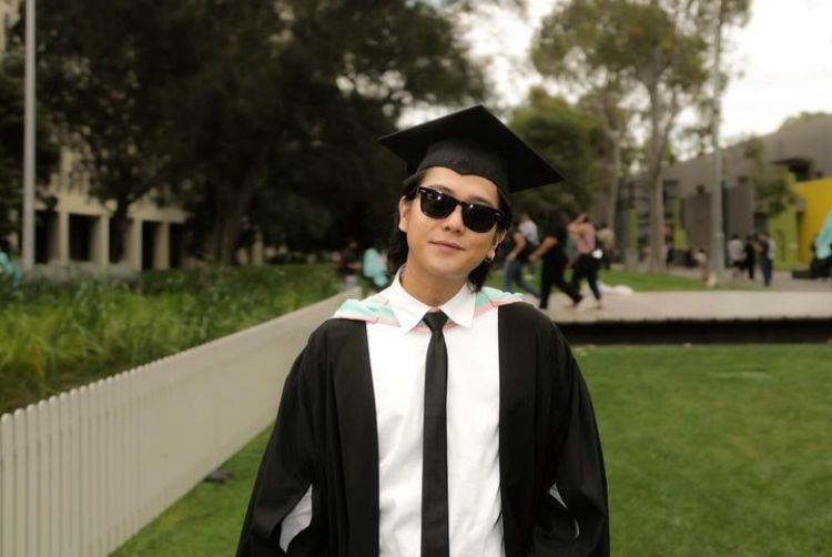 Momen kelulusan Iqbaal Dhiafakhri Ramadhan di Monash University (Instagram/iqbaal.e)