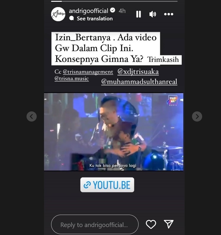 Andrigo mempertanyakan kemunculan wajahnya di video klip lagu "Pijat Hati" yang dinyanyikan Muhammad Sulthan. Seperti diketahui, Sulthan selama ini mengaku sebagai anak Andrigo, tetapi tak pernah diakui oleh sang penyanyi. [Instagram]