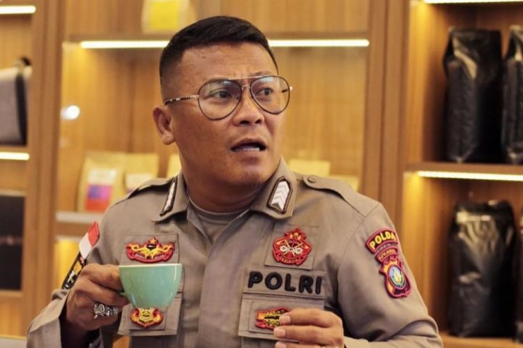 Bripka Ade Irawan Siloy si Polisi Rocker (Instagram)