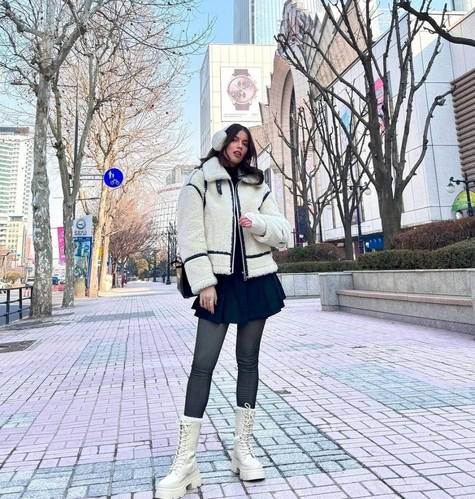 Potret Sabrina Chairunnisa Liburan ke Korea Selatan (Instagram/@sabrinachairunnisa_)